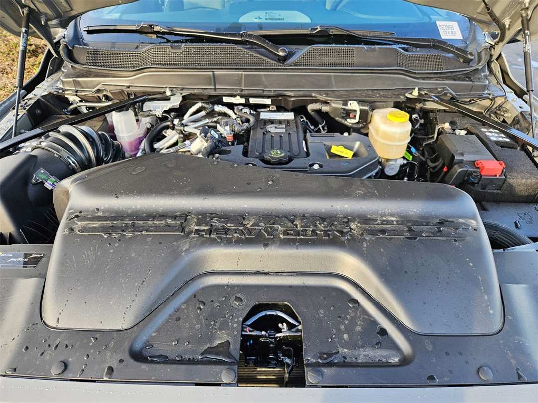 2026 Ram 2500 Laramie - Image 40