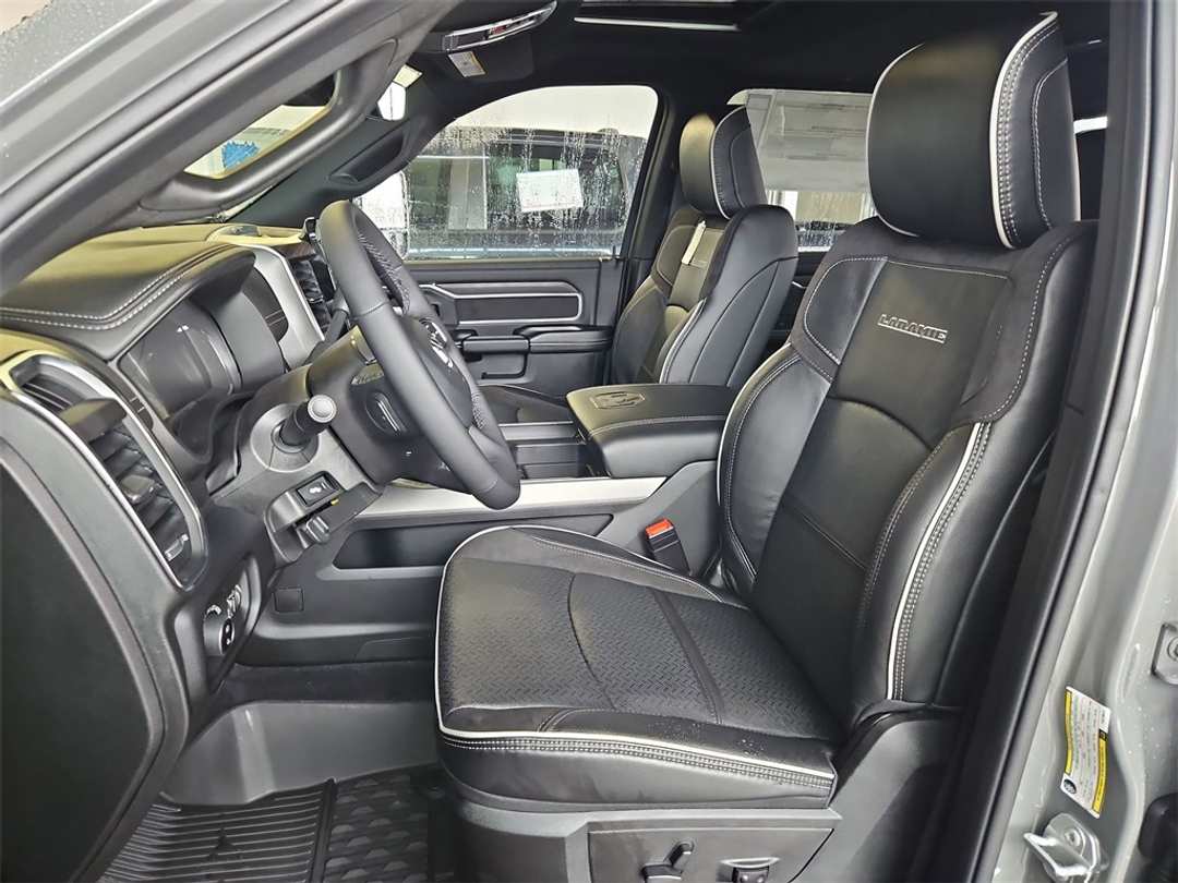 2026 Ram 3500 Laramie - Image 22