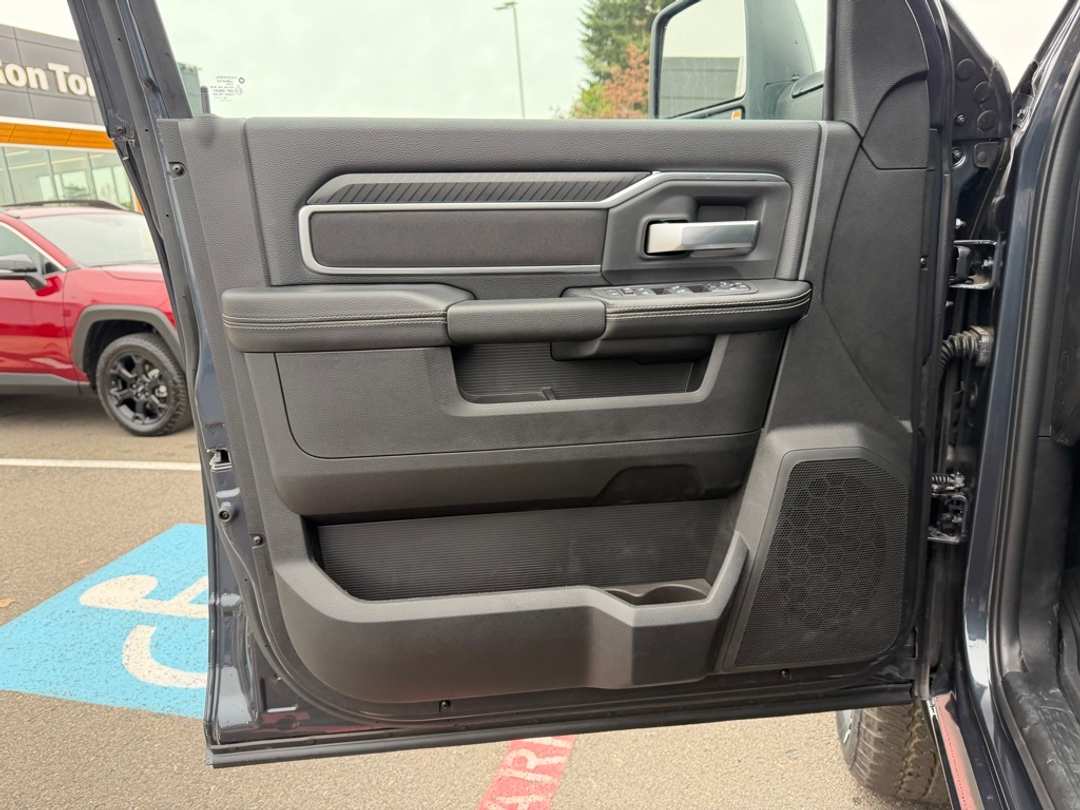 2026 Ram 3500 Big Horn - Image 12