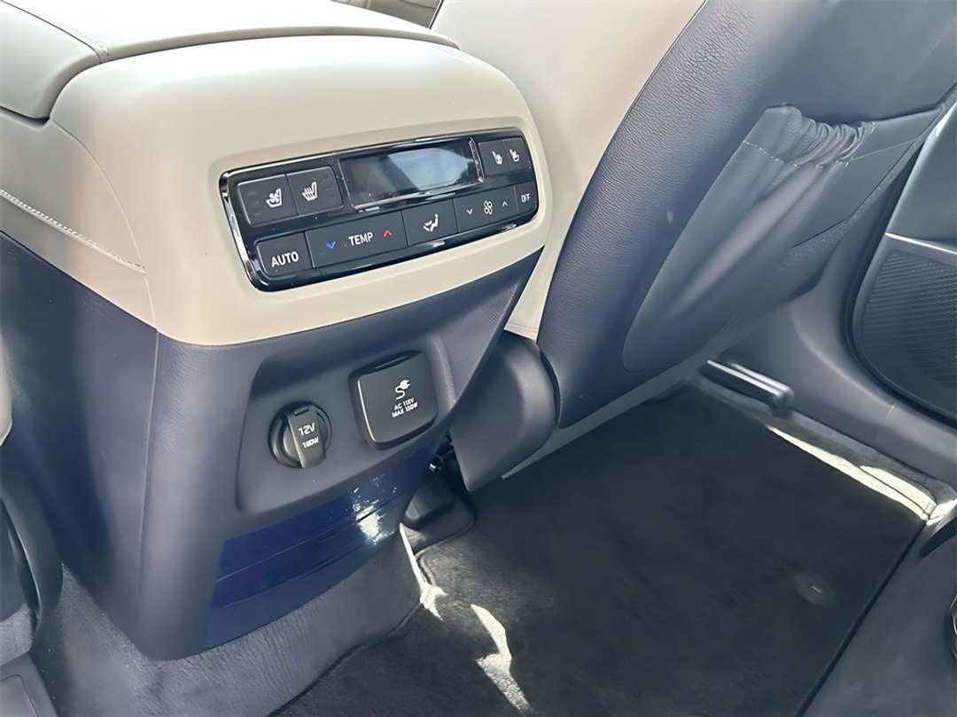 2025 Hyundai Palisade Calligraphy - Image 24