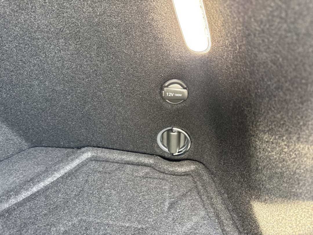 2026 Genesis Gv70 2.5T Select - Image 13