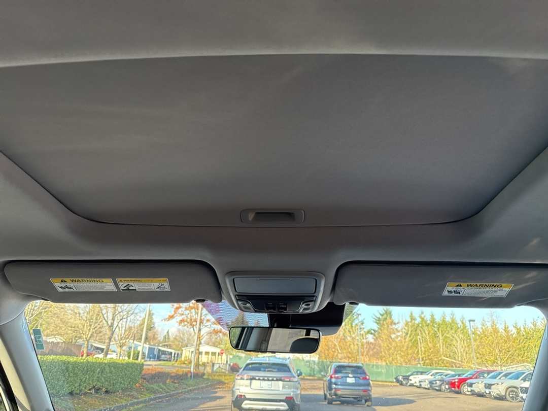 2026 Honda Ridgeline RTL - Image 28