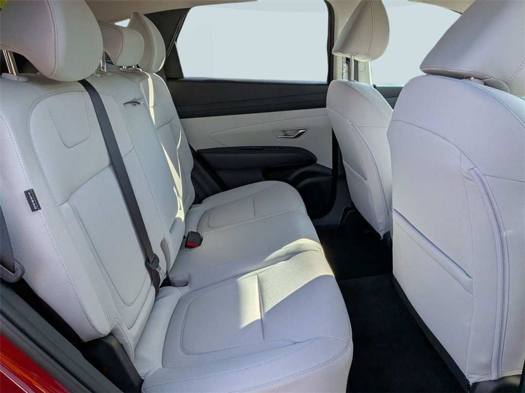 2026 Hyundai Tucson SEL - Image 30