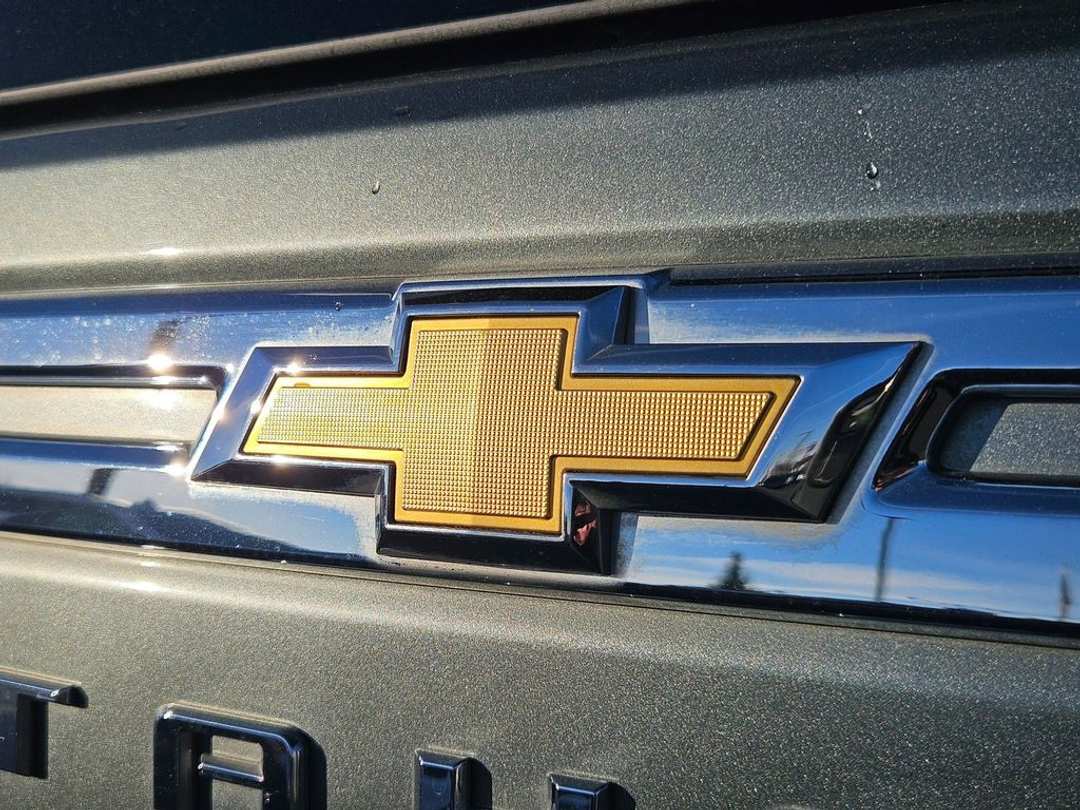 2023 Chevrolet Tahoe LT - Image 32