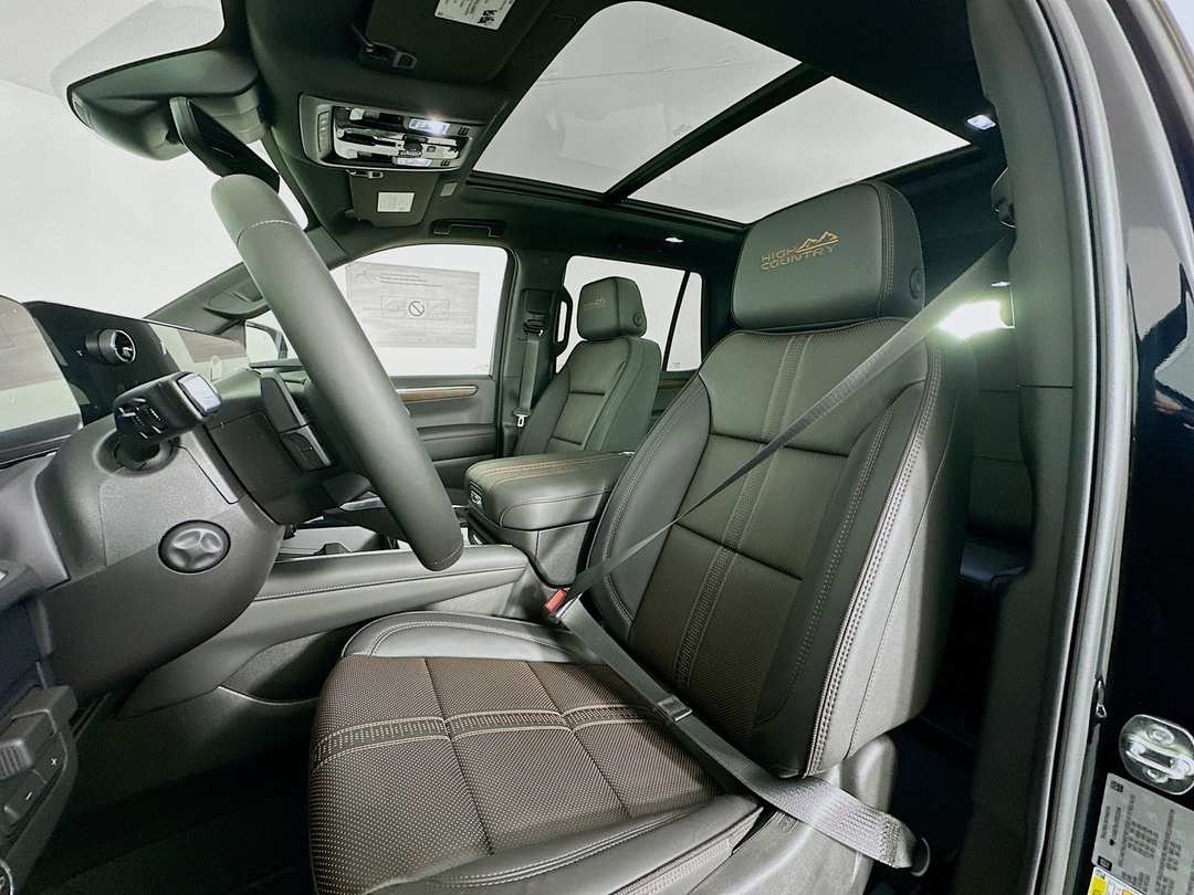 2026 Chevrolet Tahoe High Country - Image 22