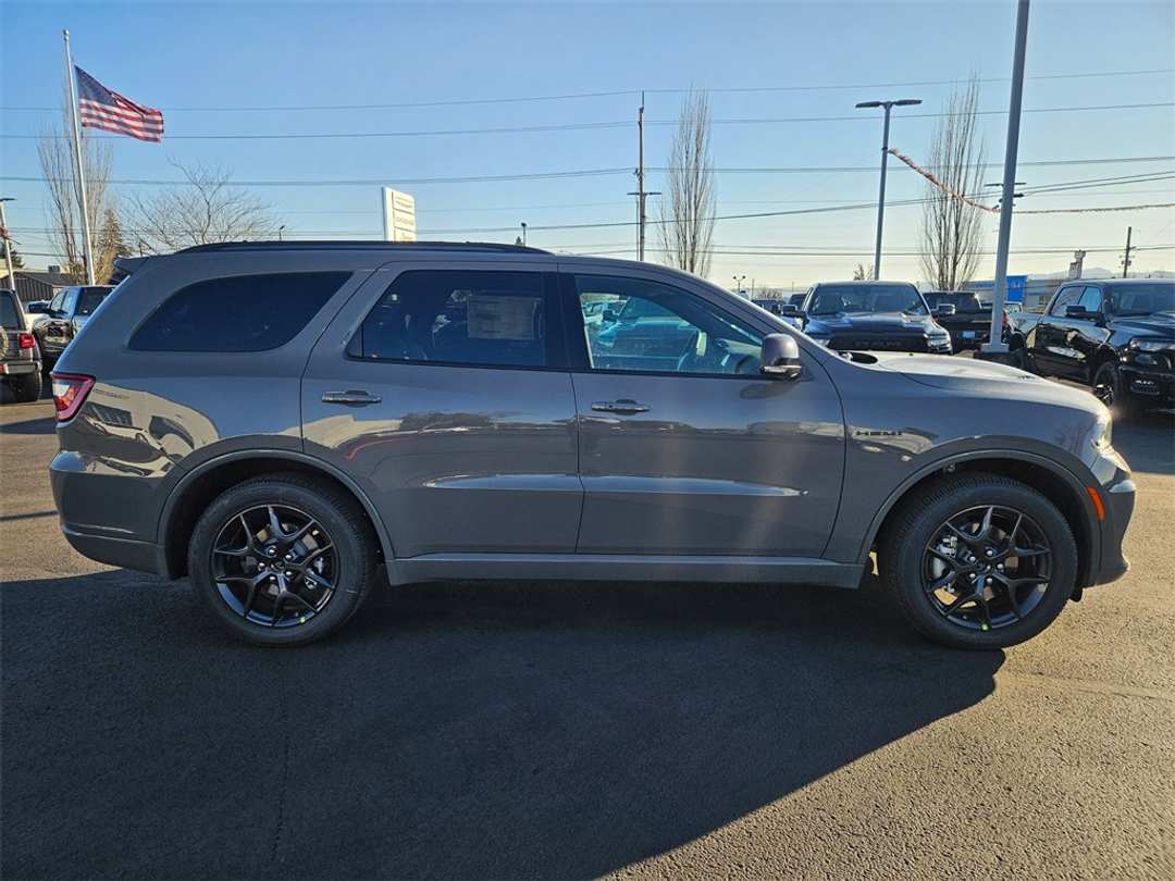 2026 Dodge Durango GT Plus HEMI V8 - Image 7