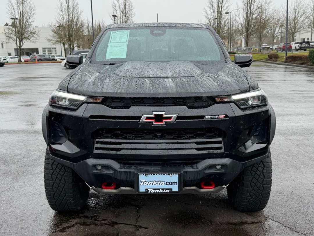 2024 Chevrolet Colorado ZR2 - Image 3