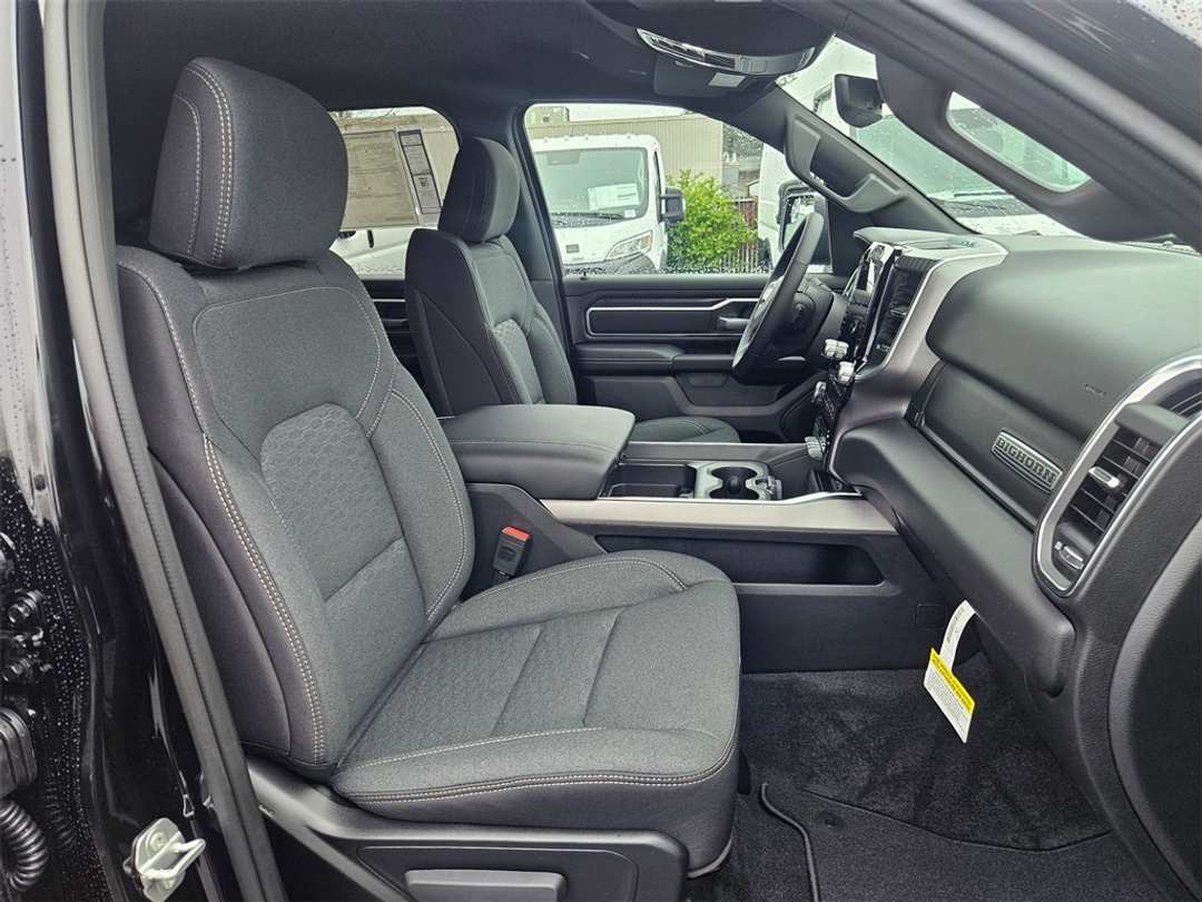 2026 Ram 1500 Big Horn/Lone Star - Image 35