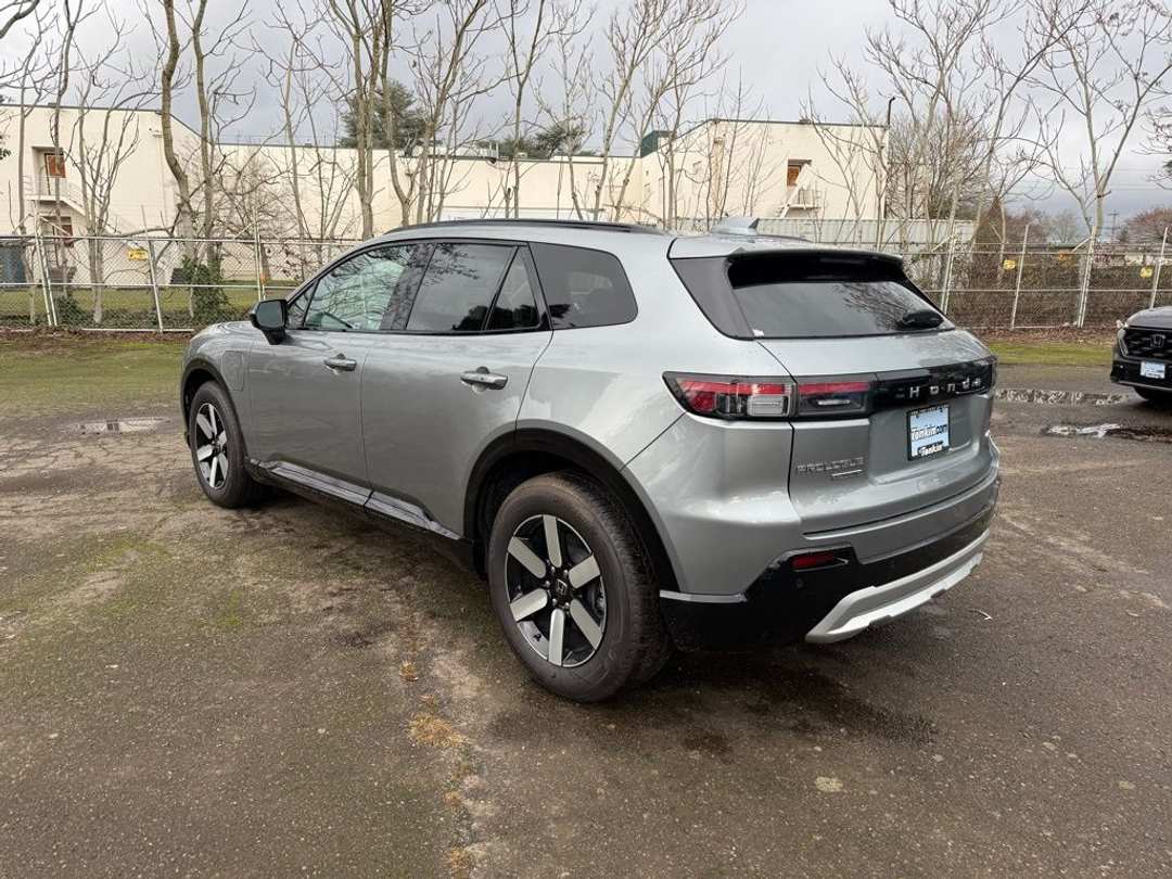 2025 Honda Prologue Touring - Image 6