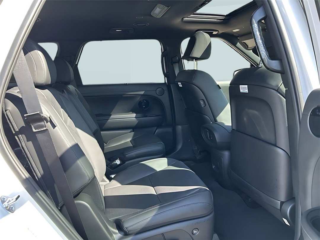 2026 Hyundai Palisade XRT Pro - Image 29