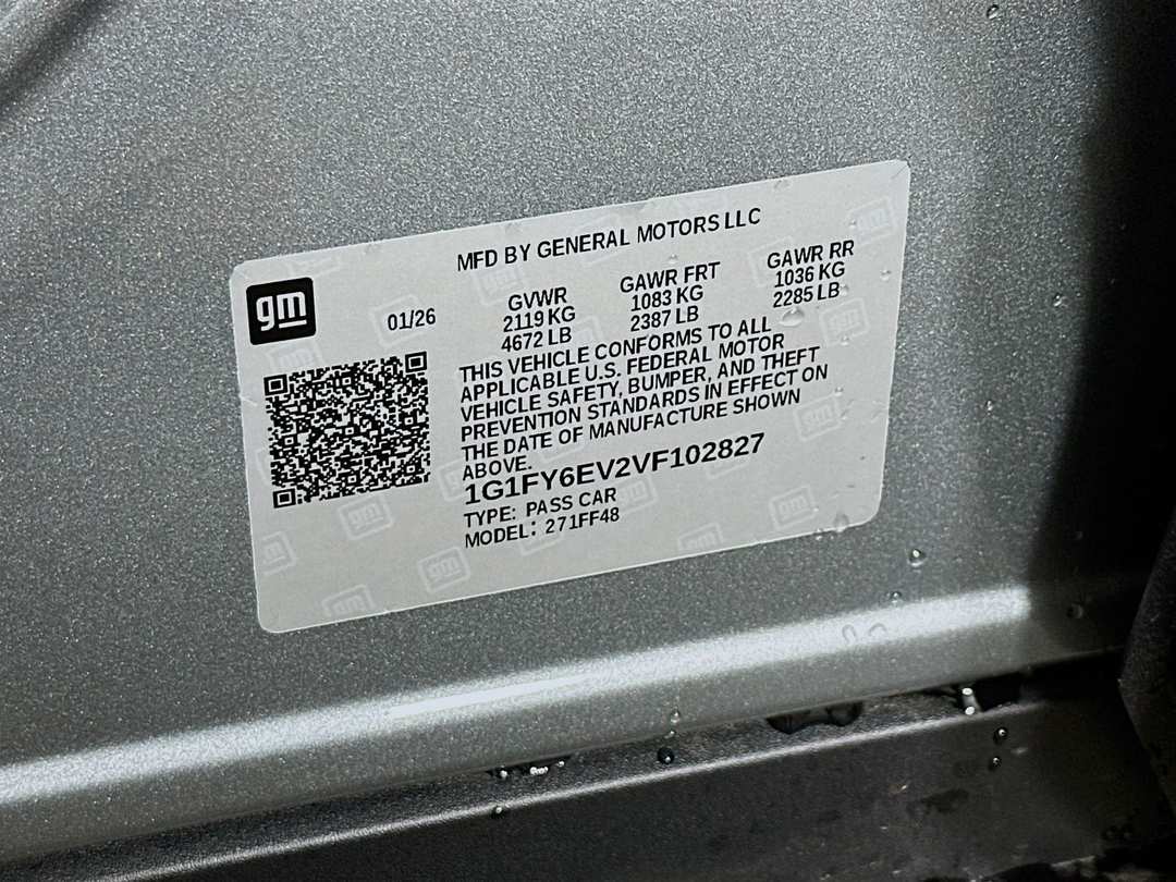 2027 Chevrolet Bolt Ev LT - Image 31