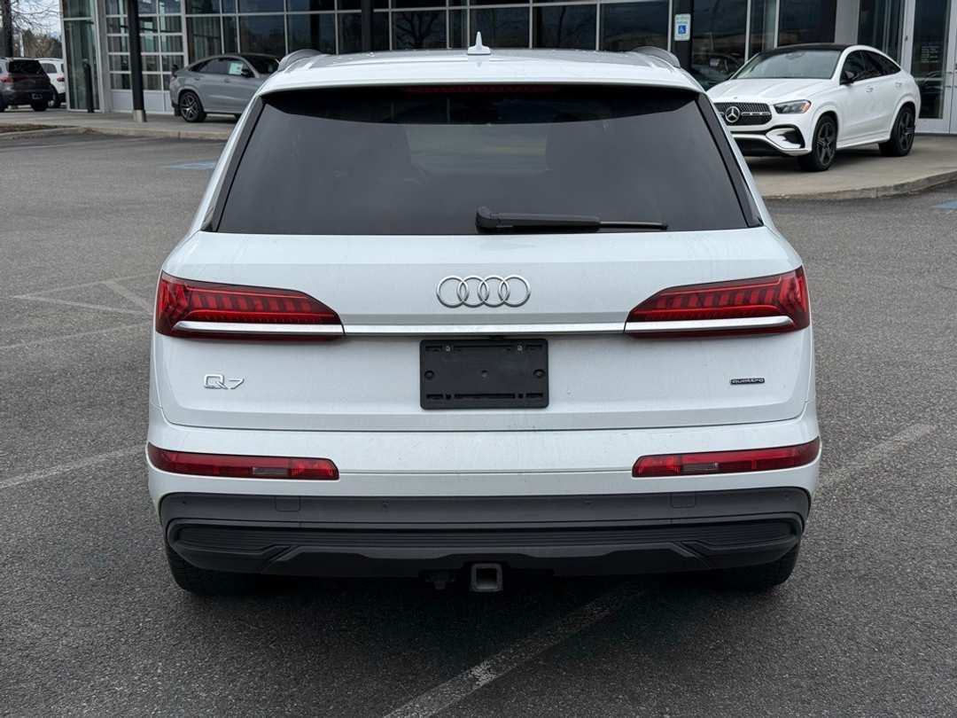 2021 Audi Q7 55 Premium Plus - Image 6