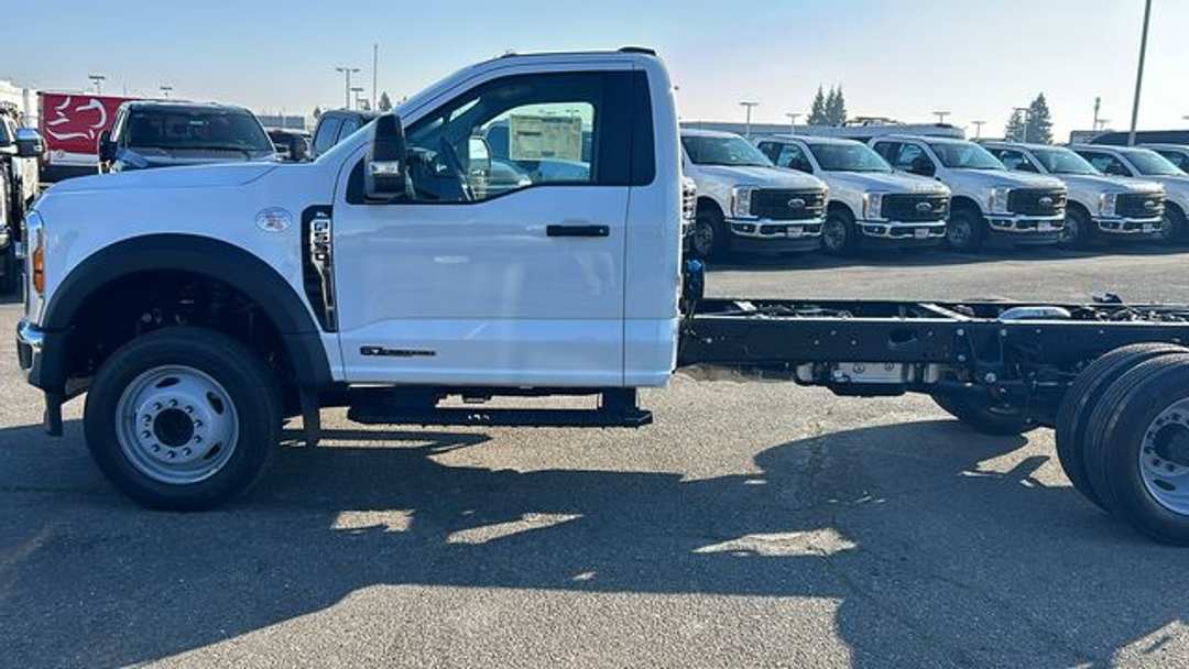 2026 Ford F-550Sd XL - Image 2