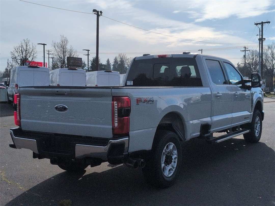 2026 Ford F-350Sd XLT - Image 5