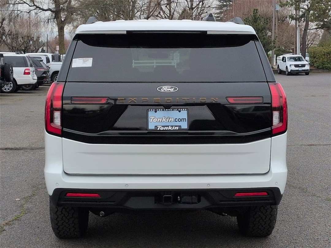 2026 Ford Expedition Tremor - Image 4