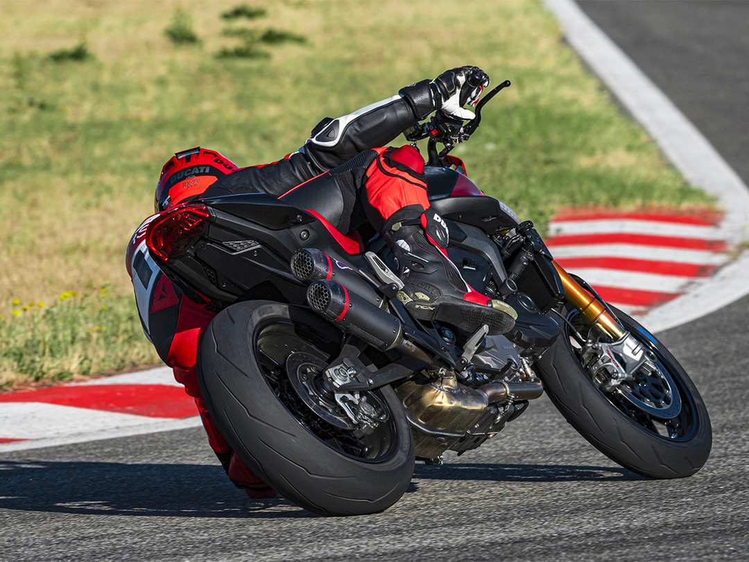 2025 Ducati Monster Sp - Image 17