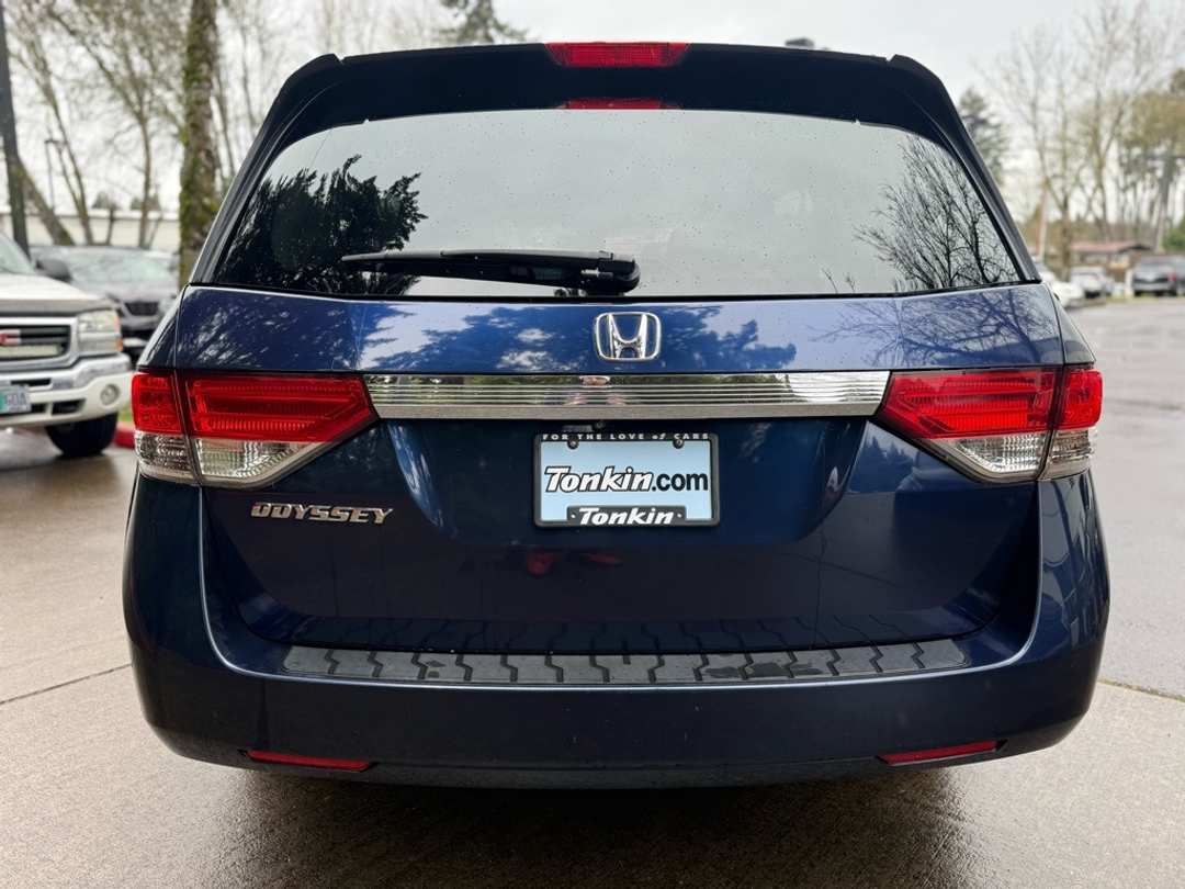 2015 Honda Odyssey EXL - Image 14