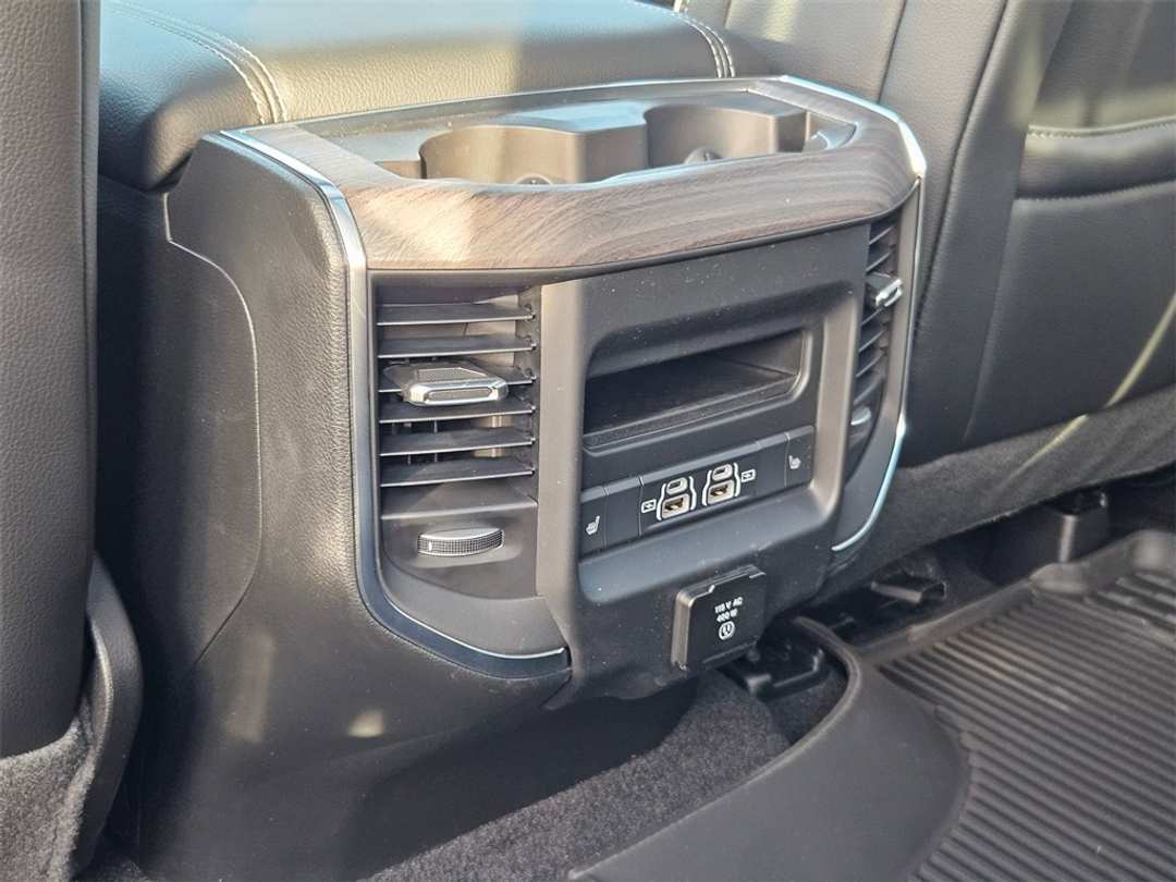 2026 Ram 1500 Laramie - Image 27