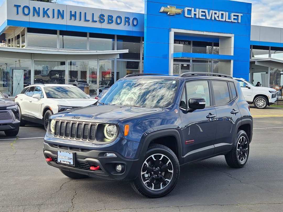 2023 Jeep Renegade Trailhawk - Image 2