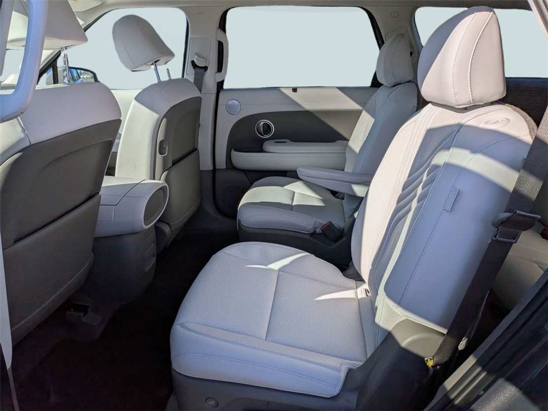 2026 Hyundai Palisade SEL Premium - Image 27