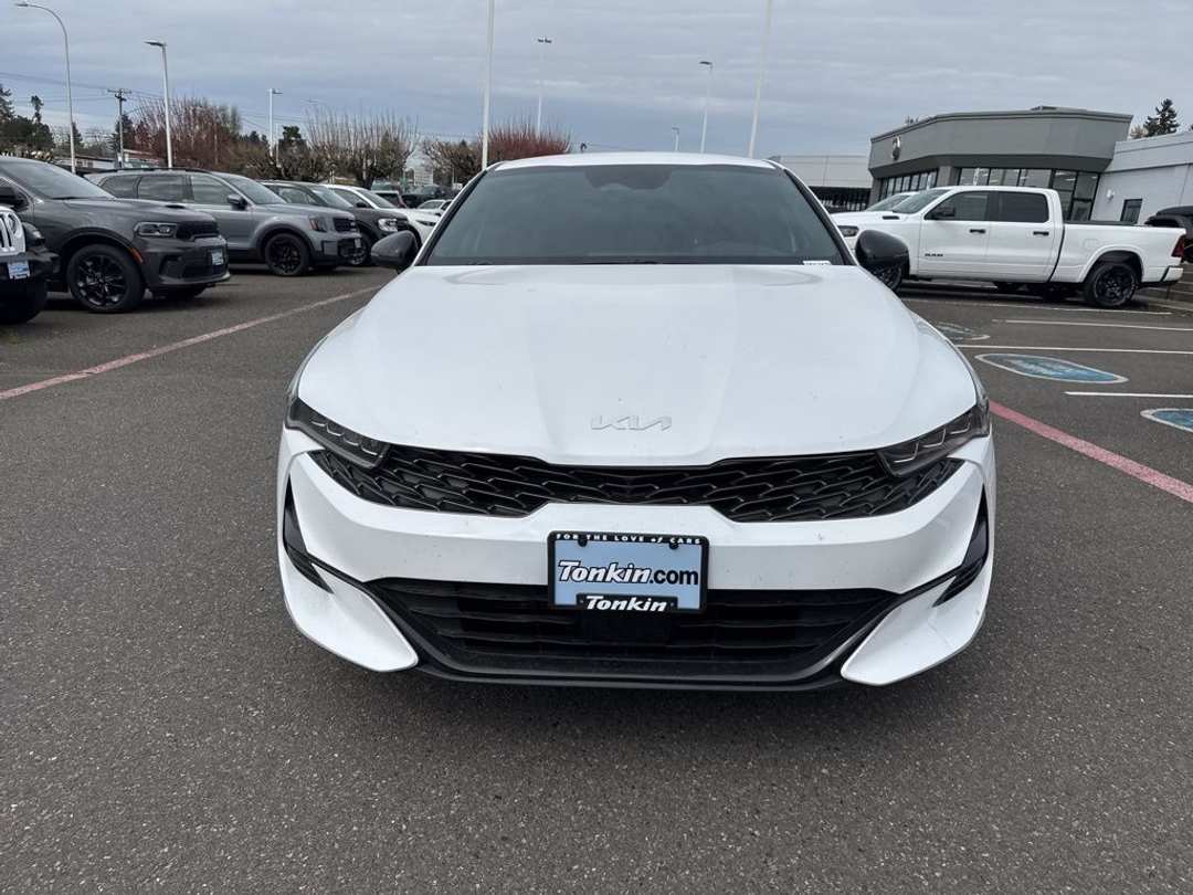 2024 Kia K5 GTLine - Image 2