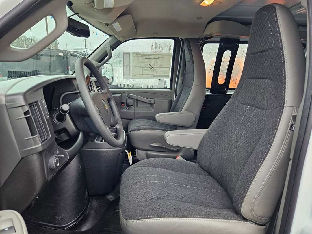 2025 Chevrolet Express 2500 Work - Image 14