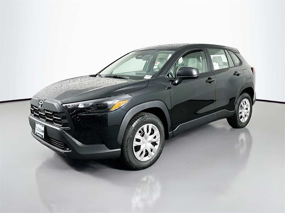 2026 Toyota Corolla Cross L - Image 3