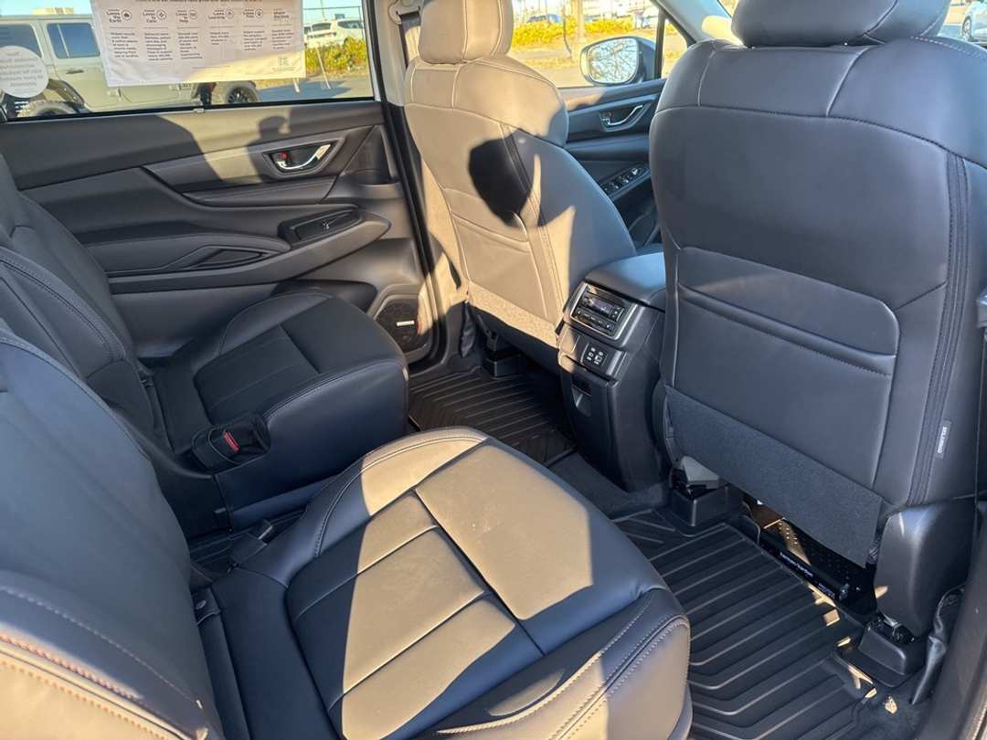 2026 Subaru Ascent Limited Bronze Edition - Image 25