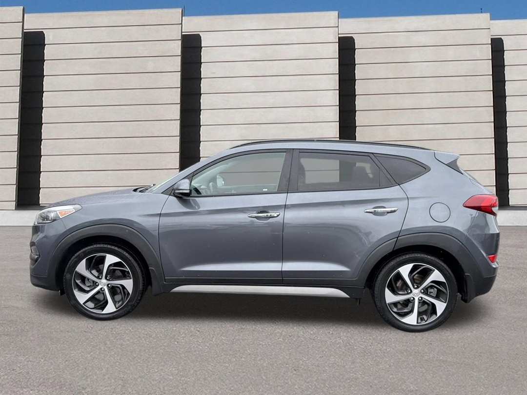 2018 Hyundai Tucson Limited - Image 2
