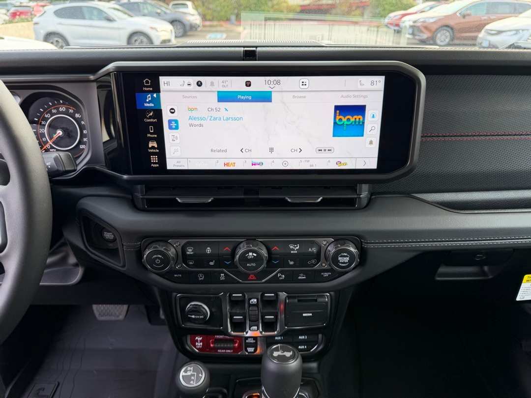 2026 Jeep Wrangler Rubicon - Image 21