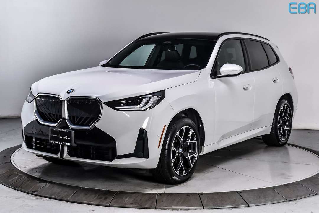 2025 BMW X3 30 xDrive - Image 2