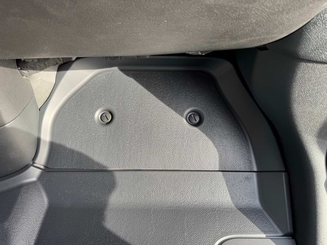 2025 Mercedes-Benz Sprinter 2500 Cargo 144 WB - Image 19