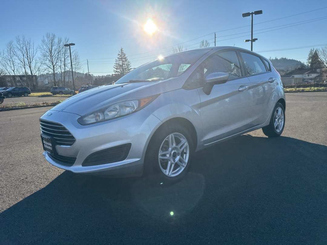 2018 Ford Fiesta SE - Image 3