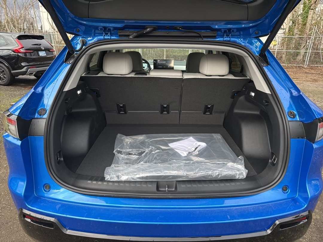 2025 Honda Prologue Touring - Image 10