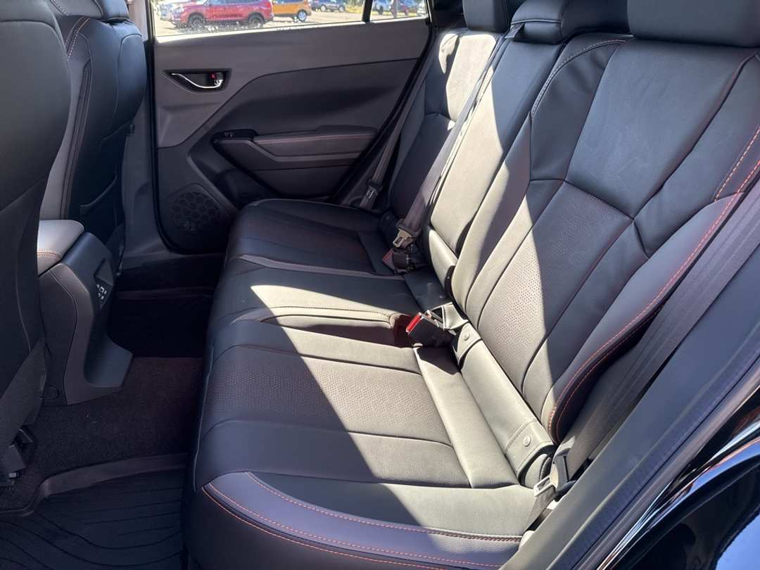 2025 Subaru Crosstrek Limited - Image 19