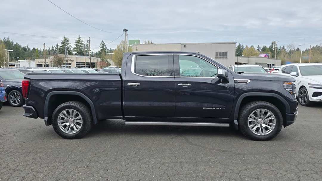 2023 GMC Sierra 1500 Denali - Image 3