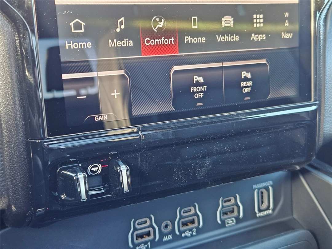 2026 Ram 1500 Rebel - Image 24