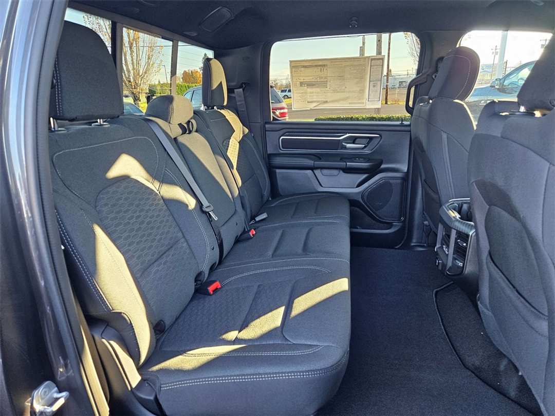 2026 Ram 1500 Big Horn/Lone Star - Image 34