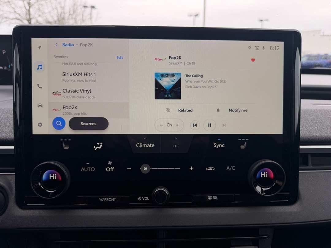 2026 Subaru Solterra Premium - Image 37