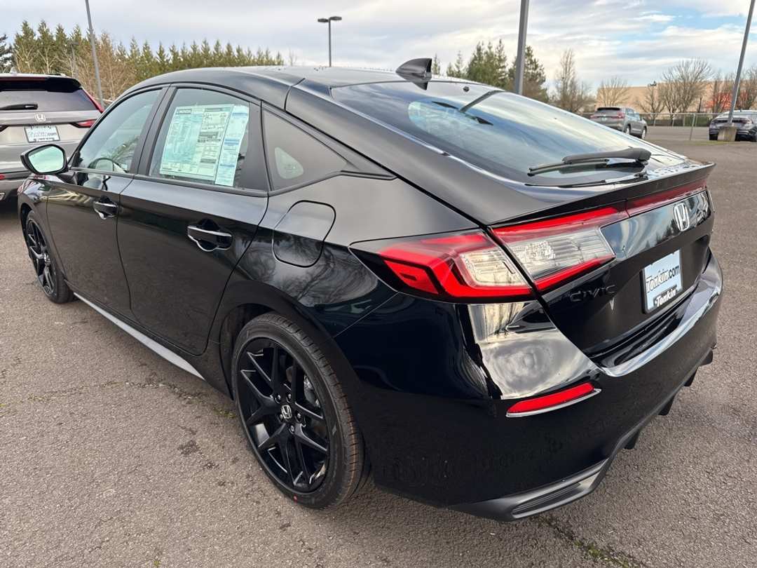 2026 Honda Civic Sport - Image 5