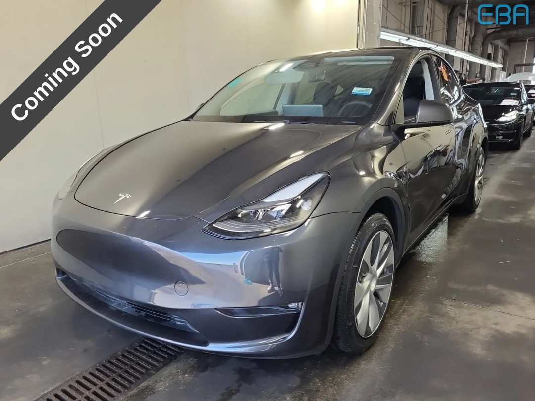 2024 Tesla Model Y Long Range - Image 3