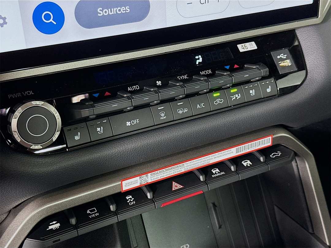 2026 Toyota Tundra Limited - Image 15