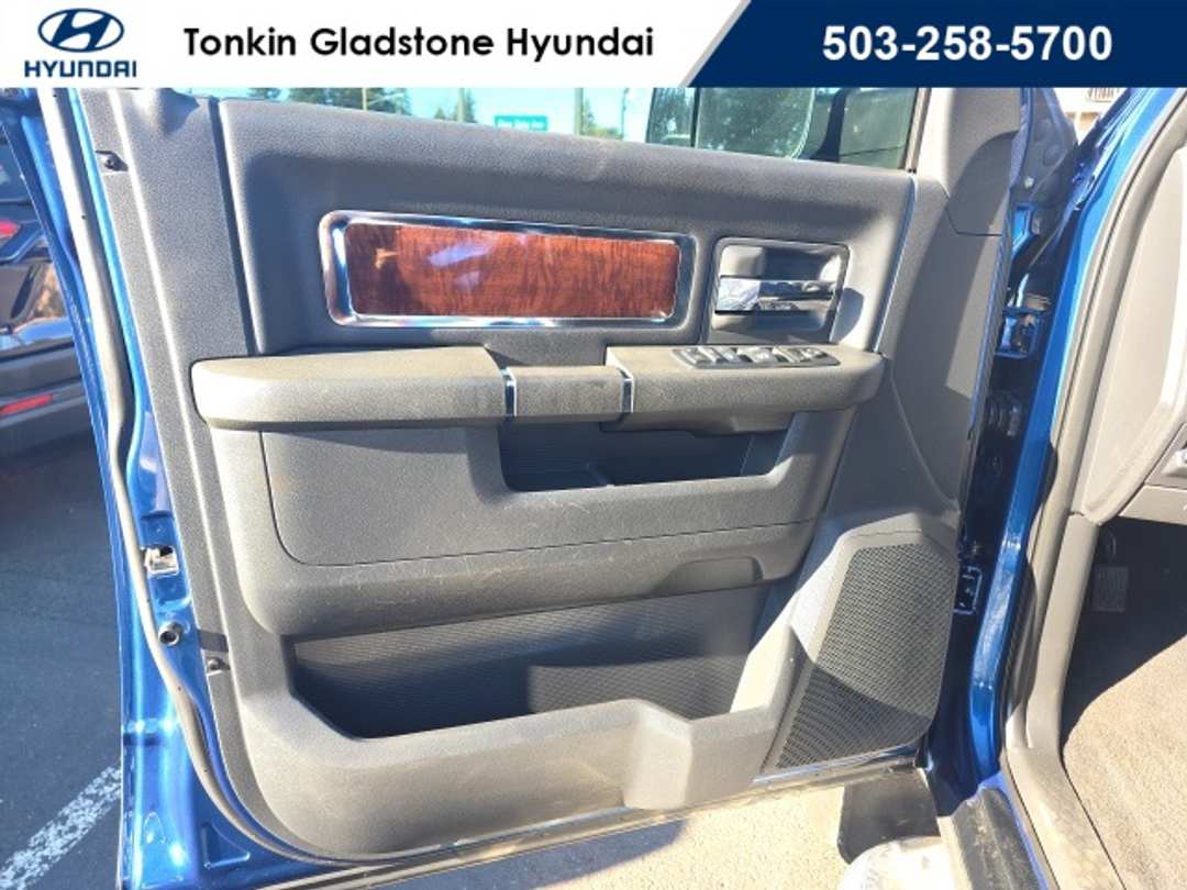 2010 Ram 3500 Laramie - Image 8