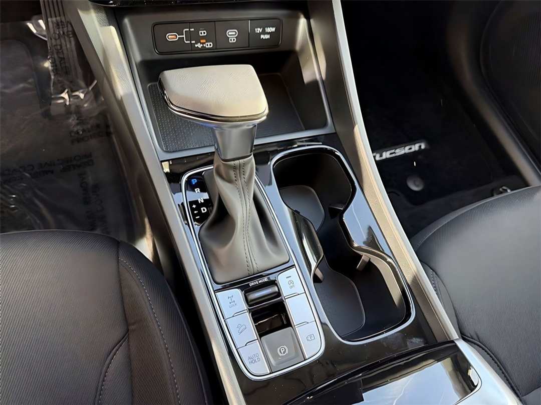 2026 Hyundai Tucson SEL - Image 24