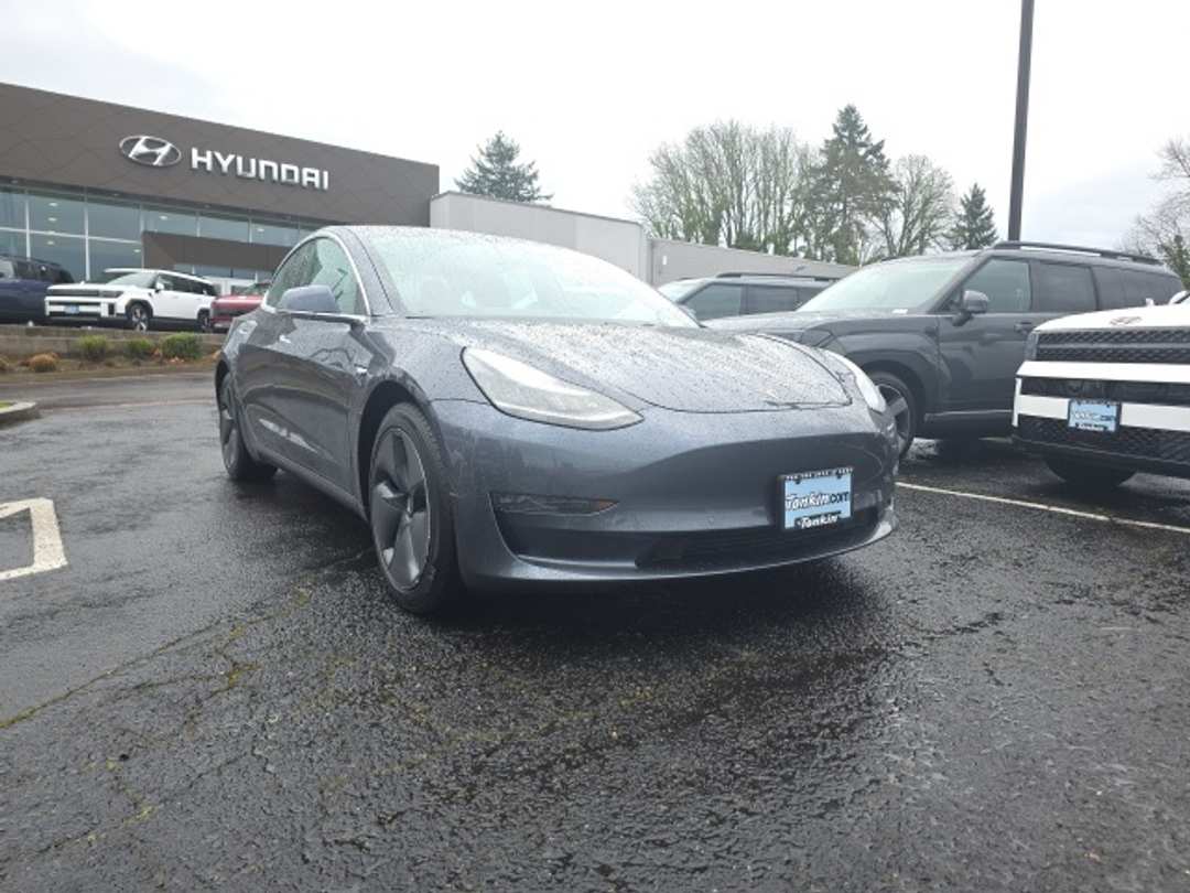 2019 Tesla Model 3 Long Range - Image 2