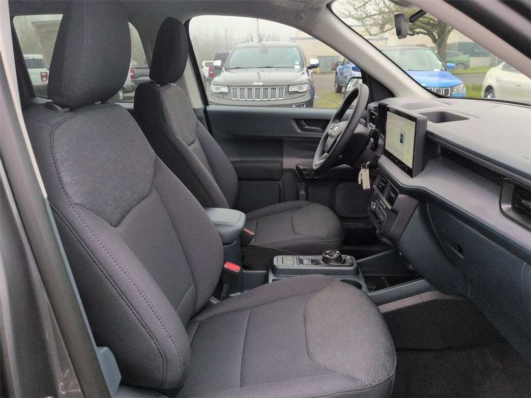 2026 Ford Maverick XL - Image 29