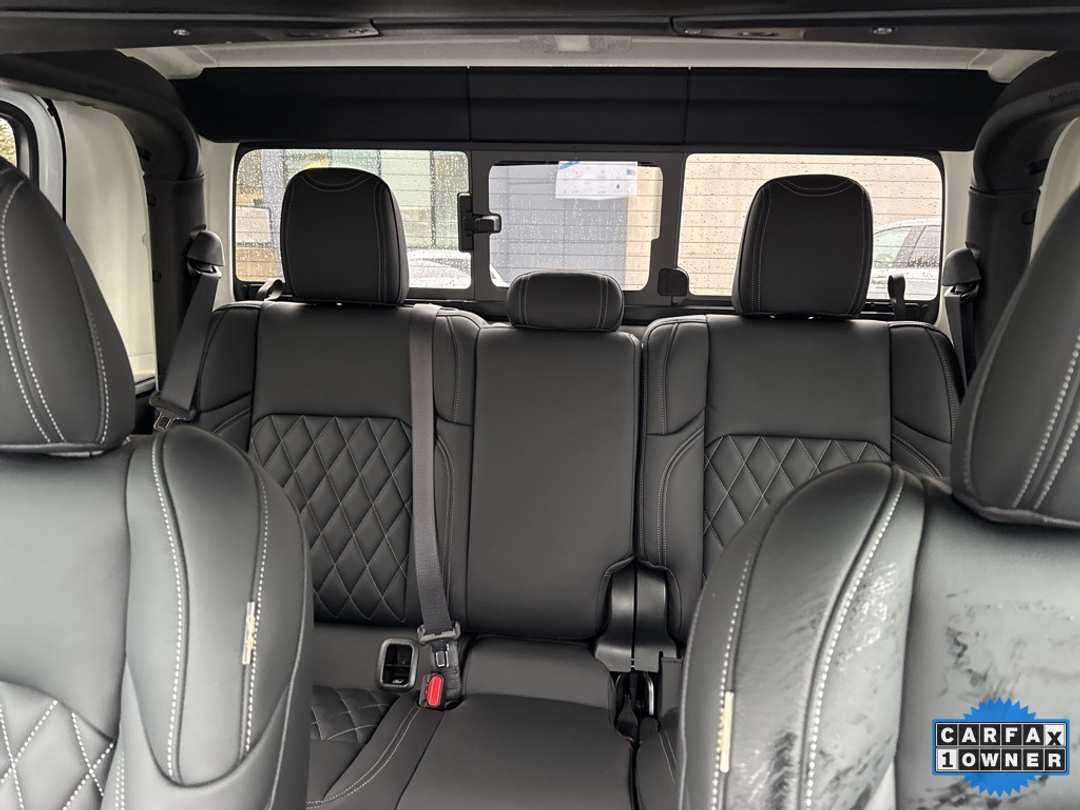 2025 Jeep Gladiator Rubicon - Image 33