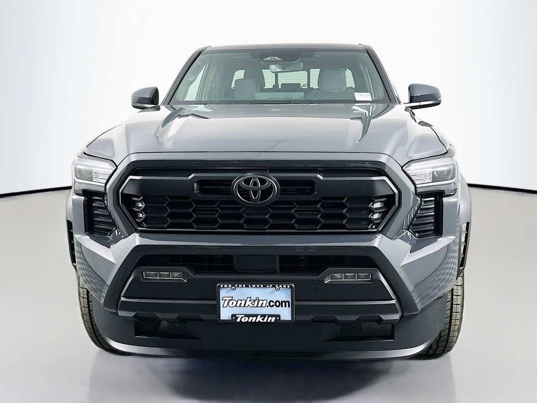 2025 Toyota Tacoma TRD Off Road - Image 2