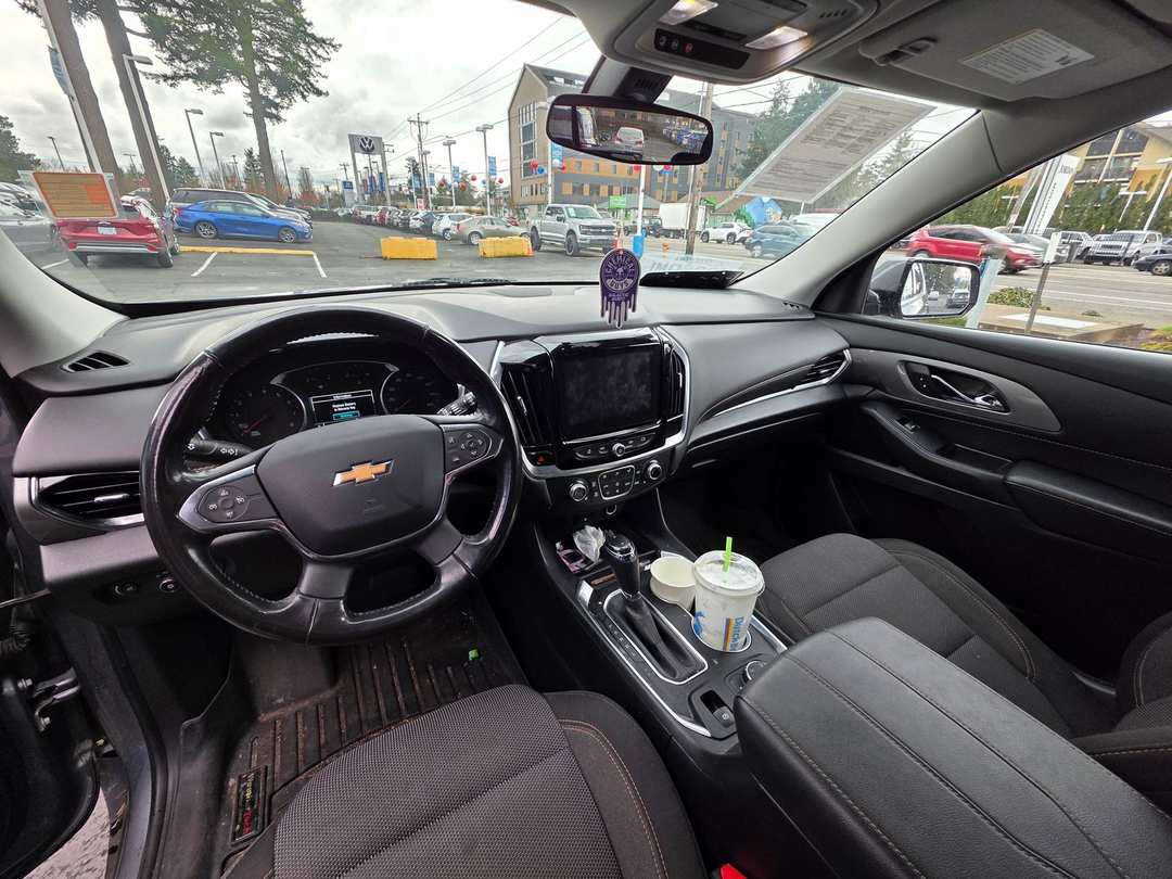 2019 Chevrolet Traverse LT - Image 12