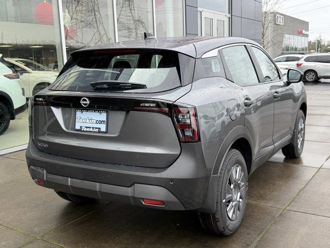 2026 Nissan Kicks S - Image 8